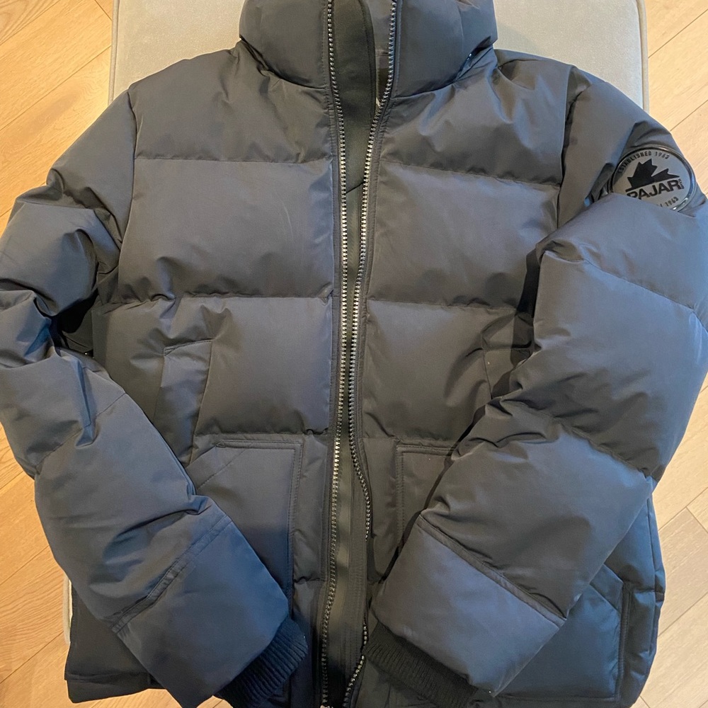 Men’s Pajar jacket. Like new!